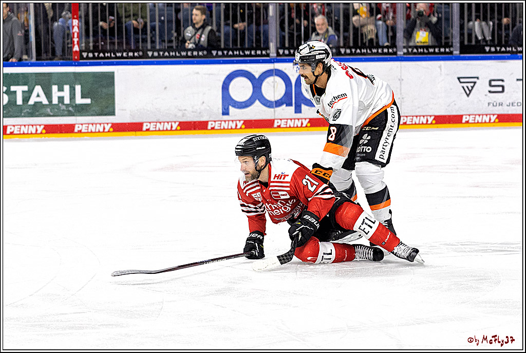 PENNY DEL;  Kölner Haie - Löwen Frankfurt; Köln, 01.12.2022
